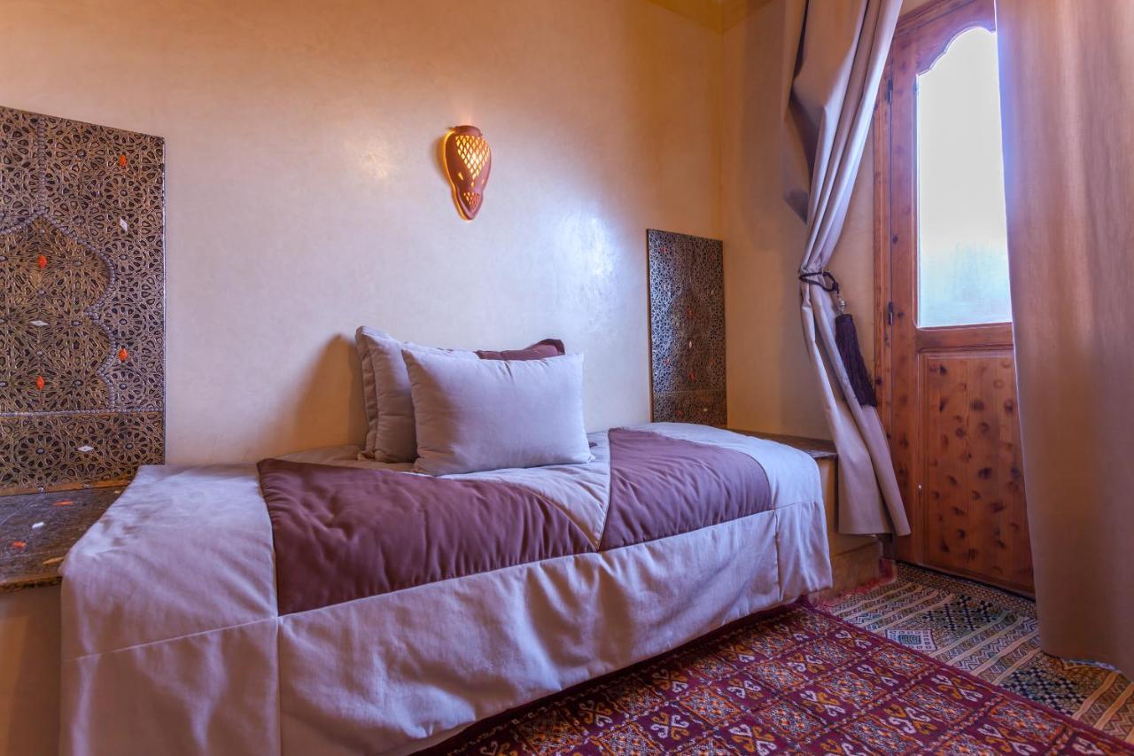 Boumalne Kasbah Tizzarouine Bed & Breakfast エクステリア 写真