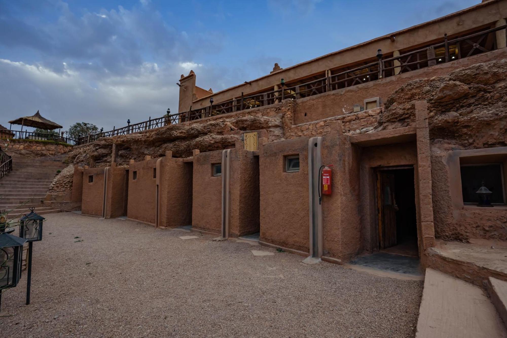 Boumalne Kasbah Tizzarouine Bed & Breakfast エクステリア 写真