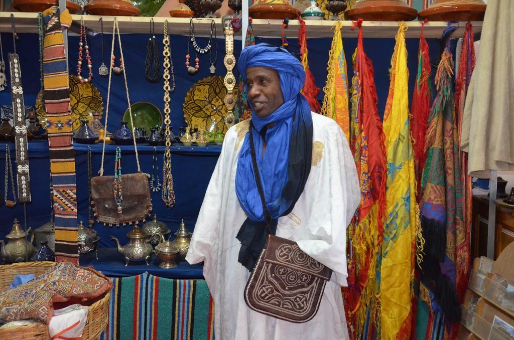 Boumalne Kasbah Tizzarouine Bed & Breakfast エクステリア 写真