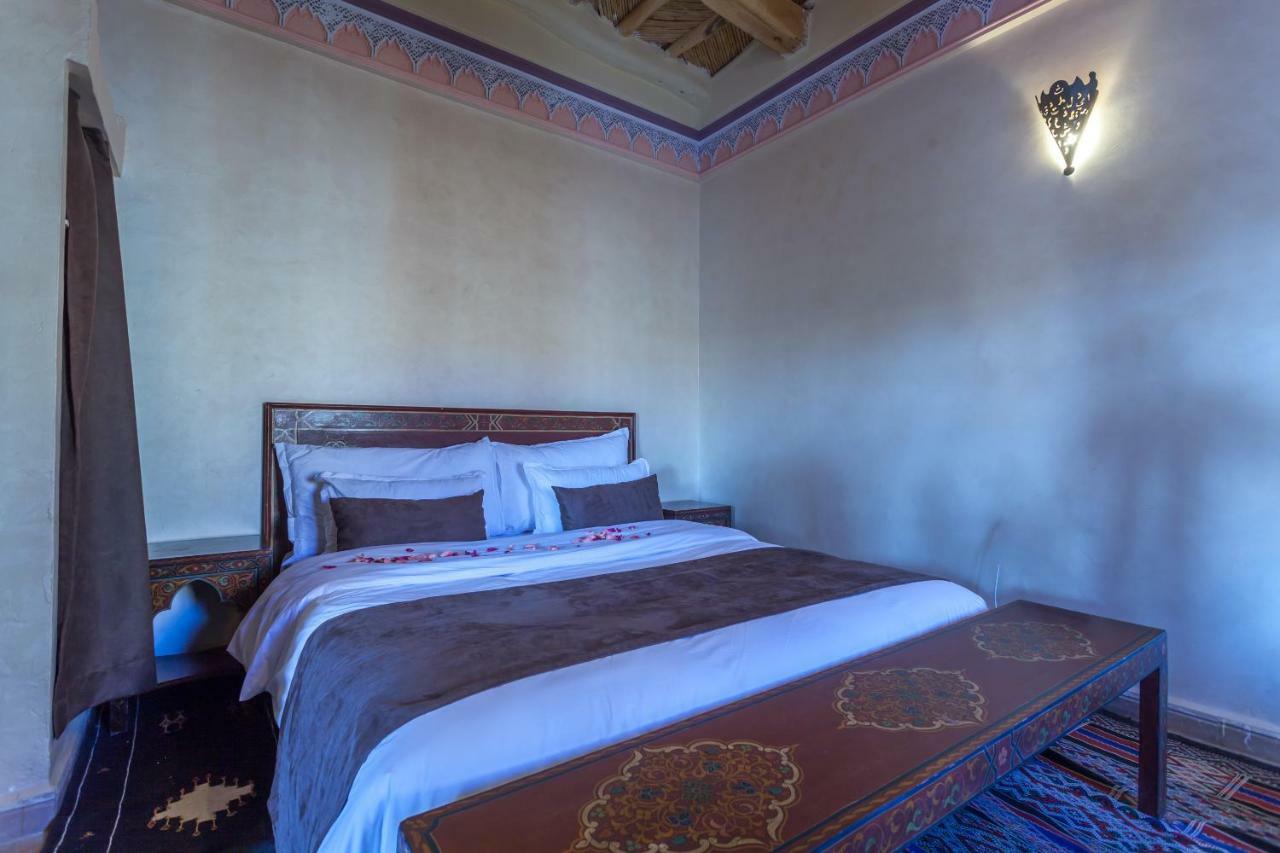 Boumalne Kasbah Tizzarouine Bed & Breakfast エクステリア 写真