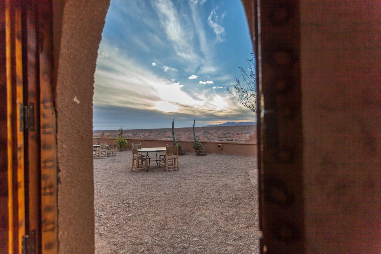 Boumalne Kasbah Tizzarouine Bed & Breakfast エクステリア 写真