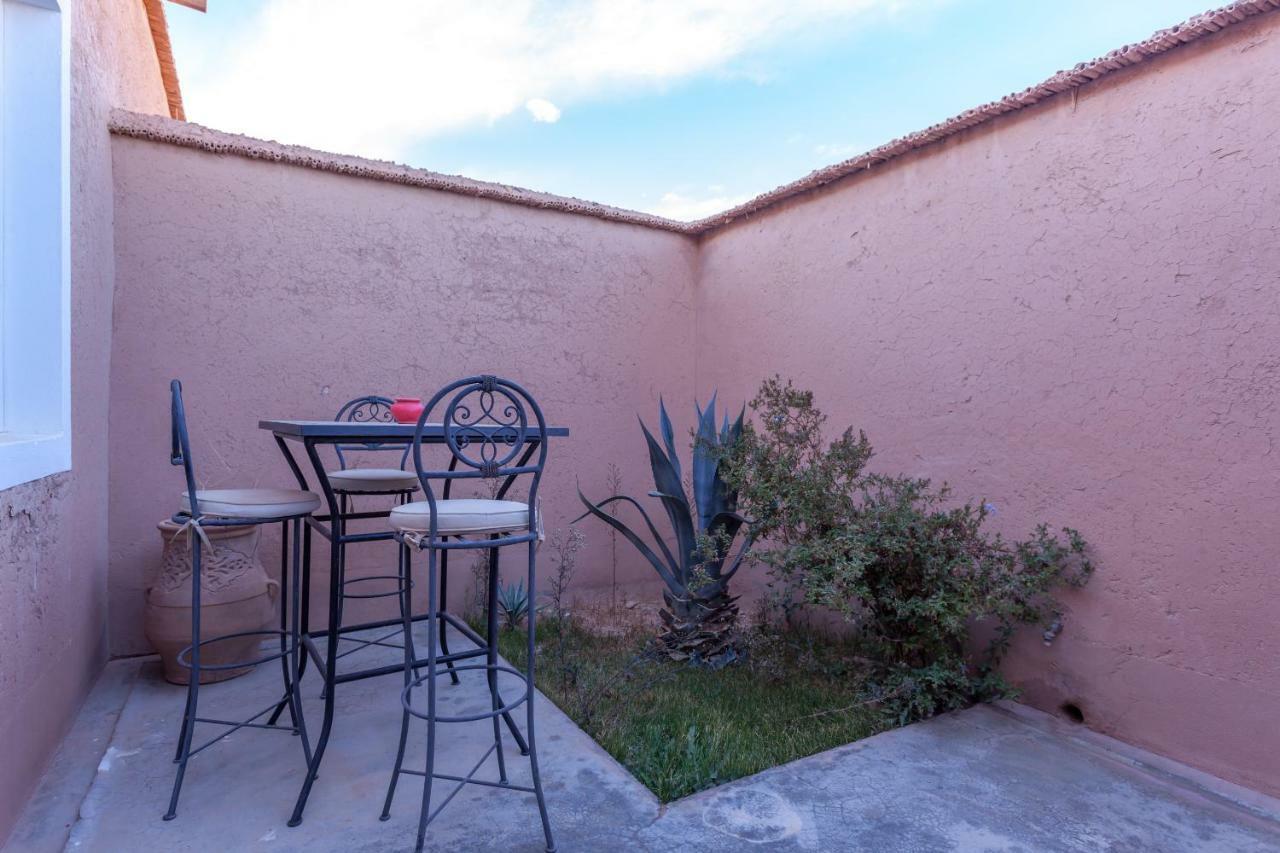 Boumalne Kasbah Tizzarouine Bed & Breakfast エクステリア 写真