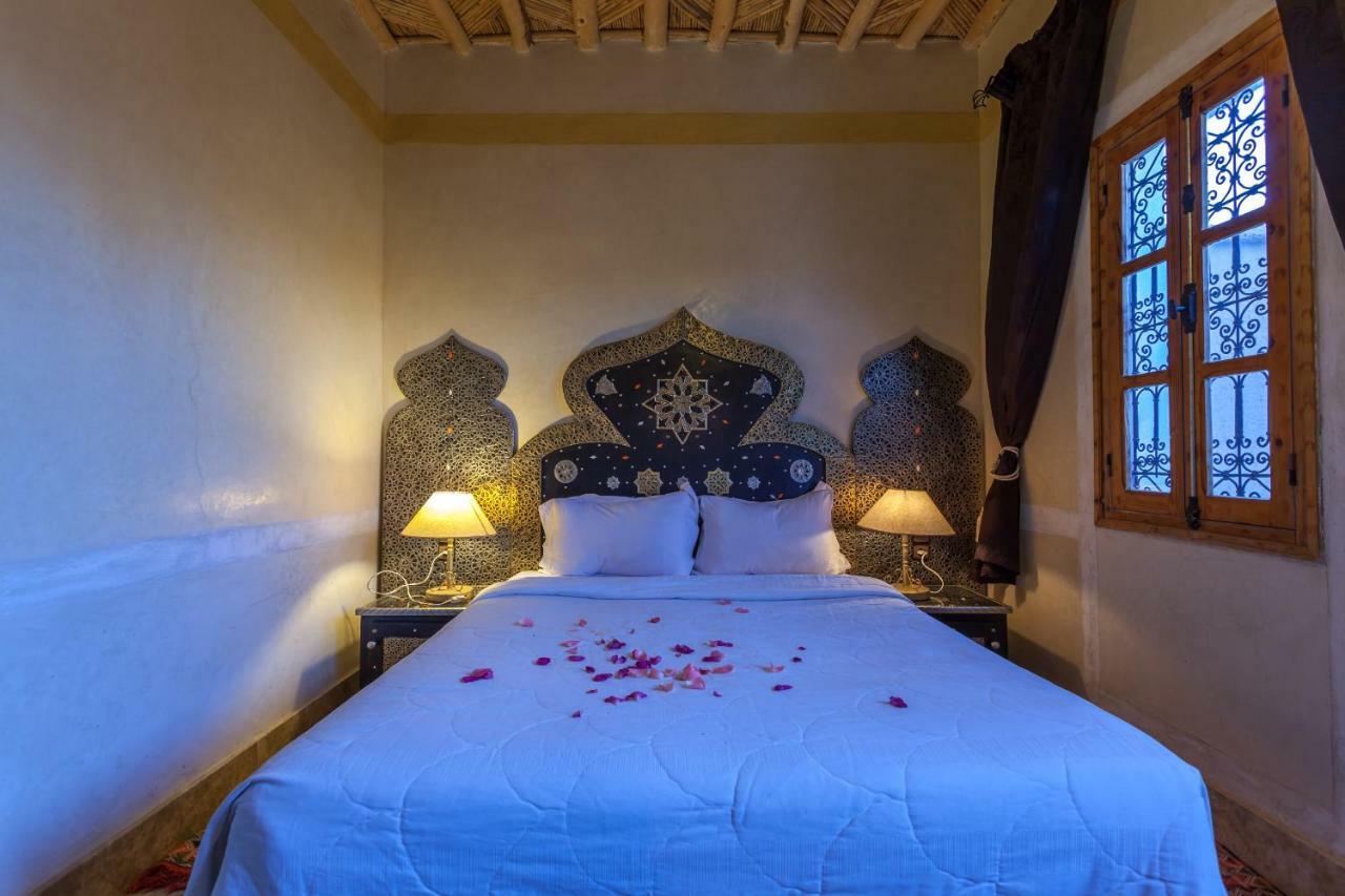 Boumalne Kasbah Tizzarouine Bed & Breakfast エクステリア 写真