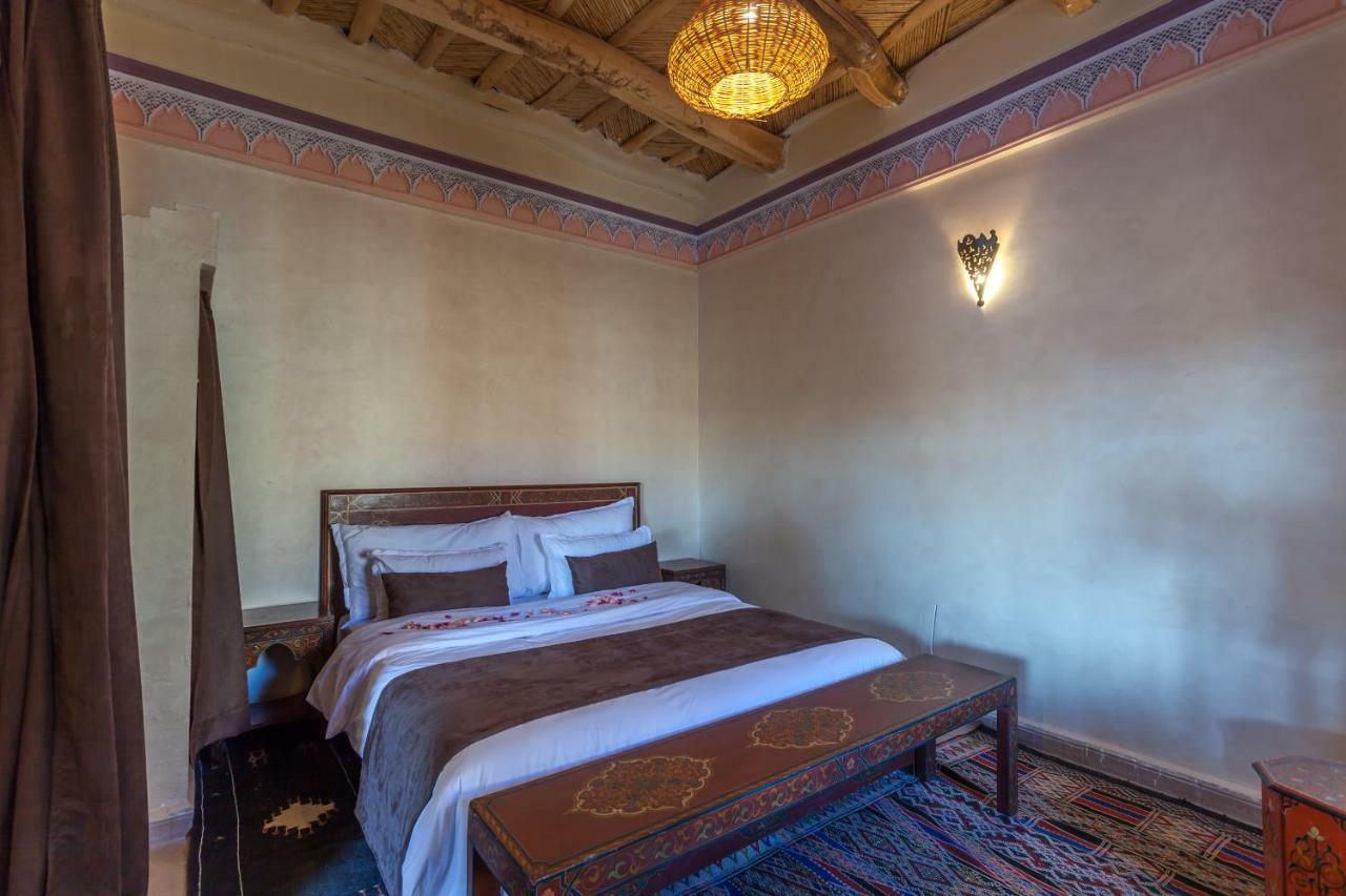 Boumalne Kasbah Tizzarouine Bed & Breakfast エクステリア 写真